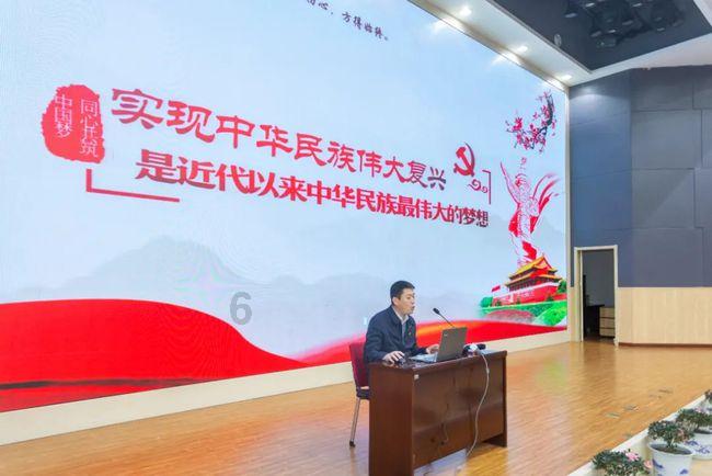 组装机械章鱼龙