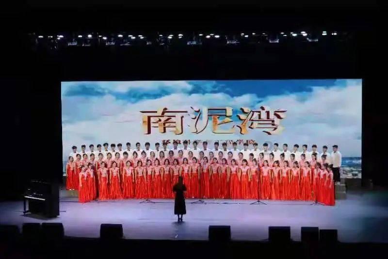 逃离上升的热气球