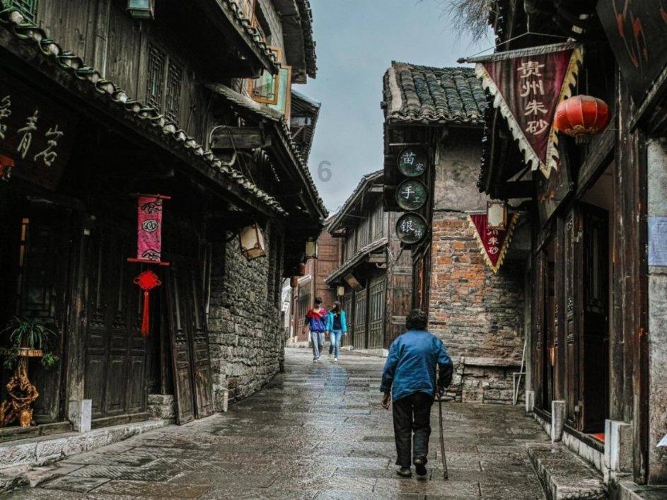上世纪80年代的一辆“凤凰”牌自行车,相当于如今多少钱