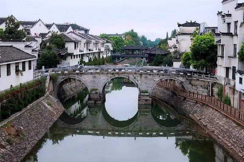 加拿大博主在国外带火中国「坐月子」，坐月子到底有没有必要？怎么坐月子才科学？游戏画面